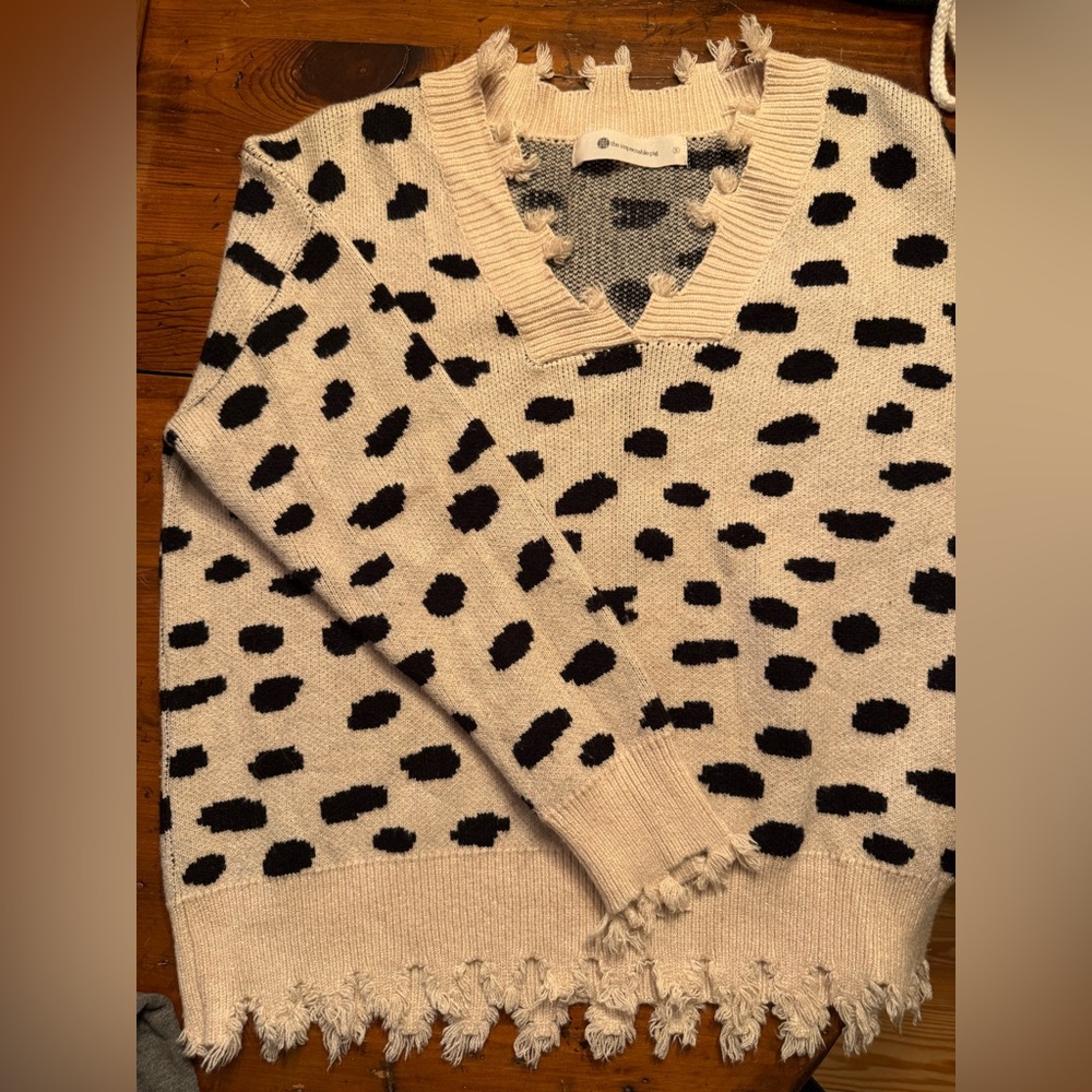 The Impeccable Pig Cream and Black Distressed V-Neck Sweater